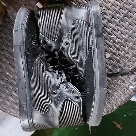 Black suede Balenciaga shoes - Picture 3 of 8